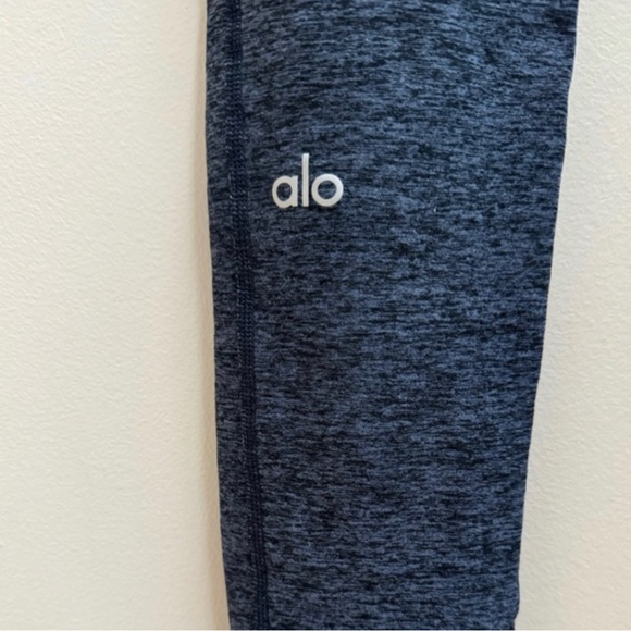 Alo Yoga Alosoft Lounge Leggings - Picture 2 of 4